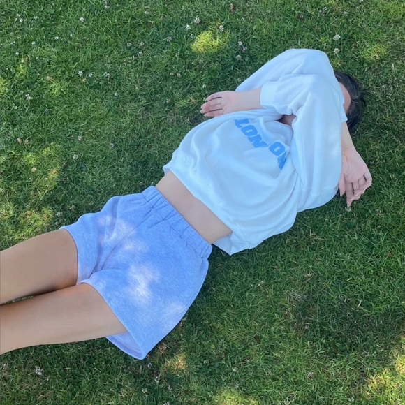 Princess polly grey Florida sweatshorts - Picture 2 of 2